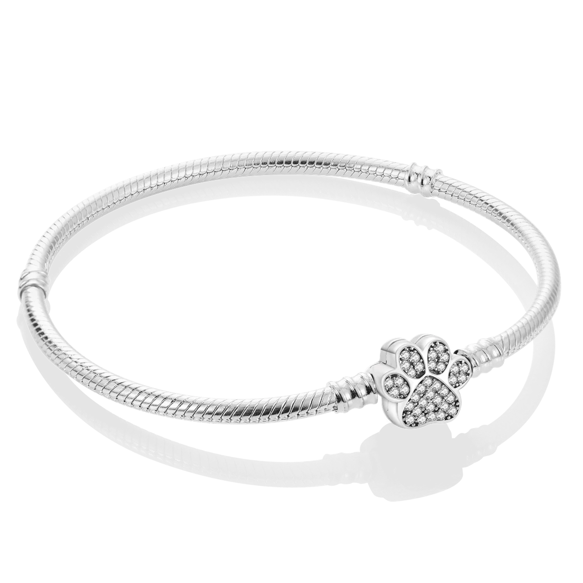 Pulsera en Plata Estilo Dijes